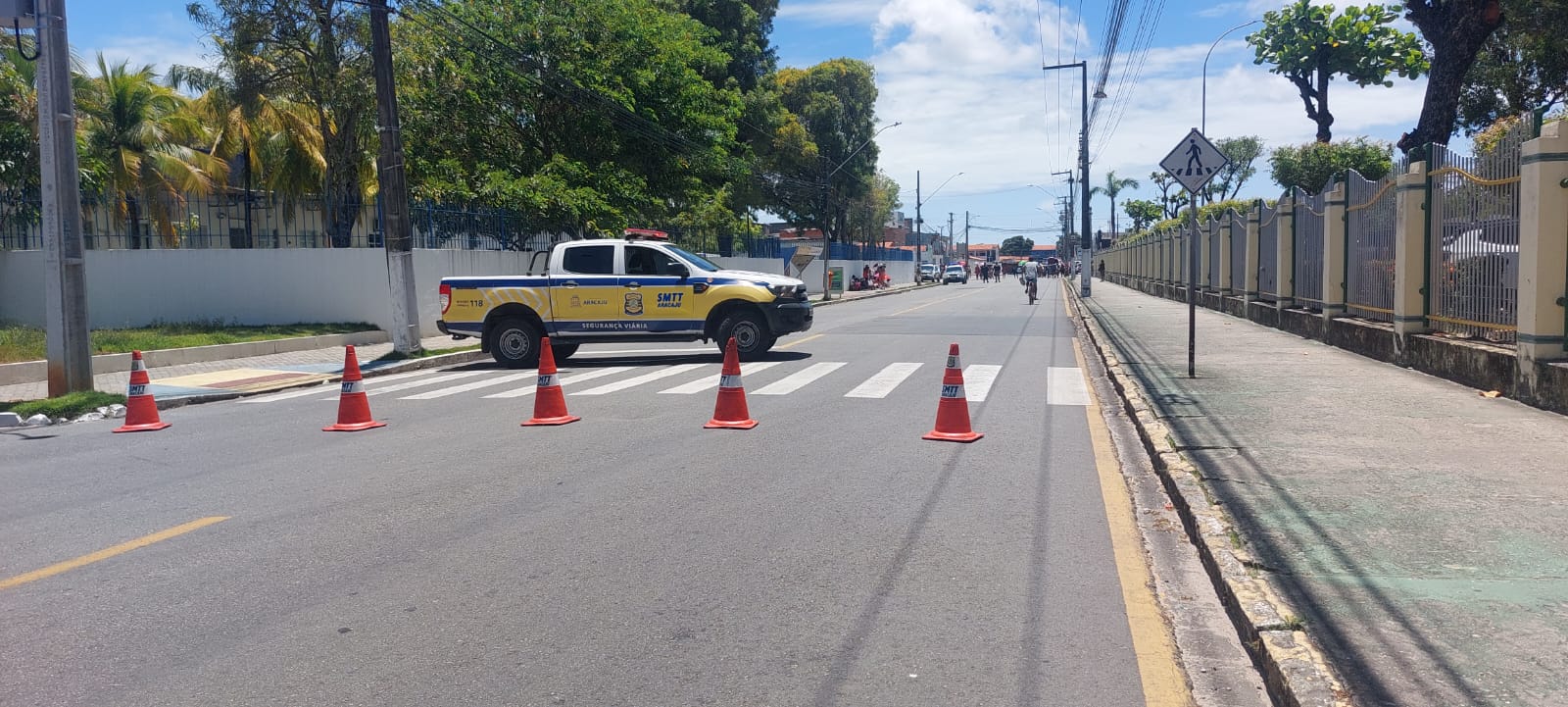 SMTT de Aracaju informa bloqueio temporário da rua Acre durante manifestação - SMTT Aracaju